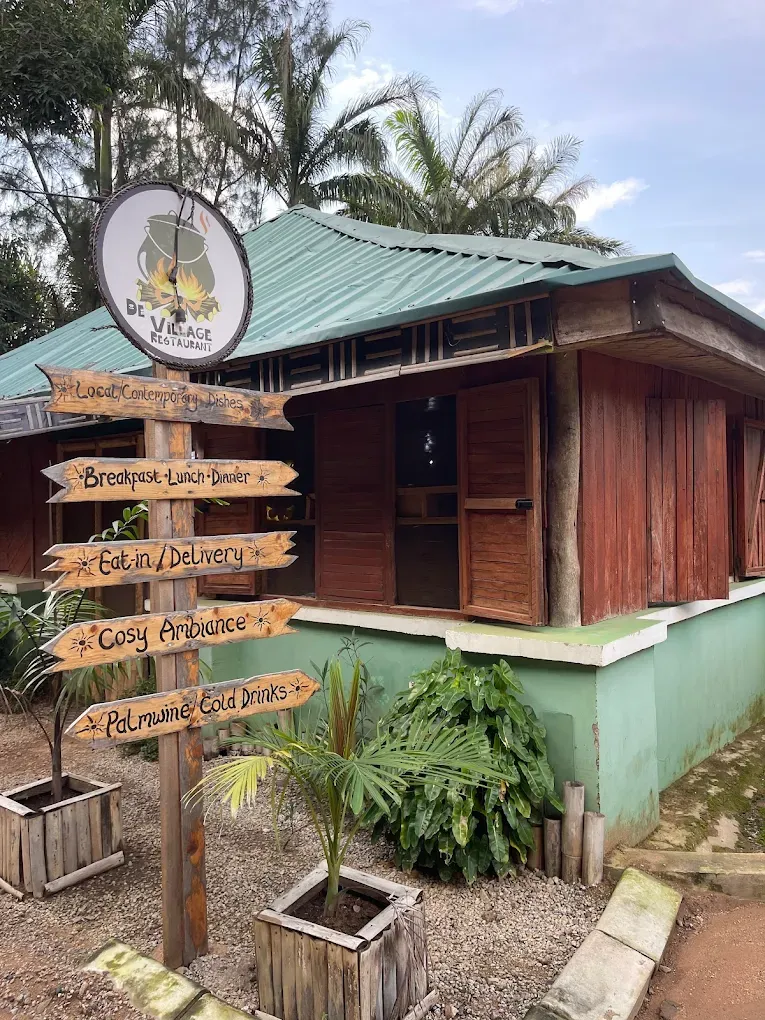 De Village Restaurant Cover Image