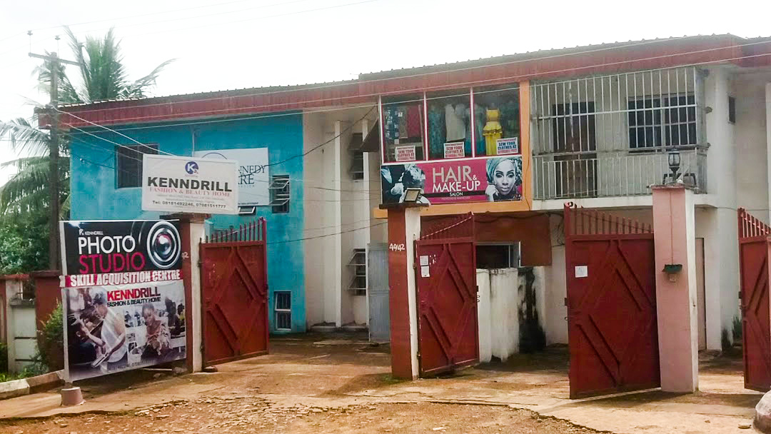 KENNDRILL FASHION & BEAUTY HOME Cover Image