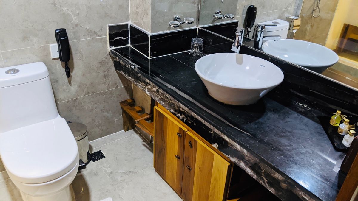 Summerset Continental Hotel Gallery Image 7