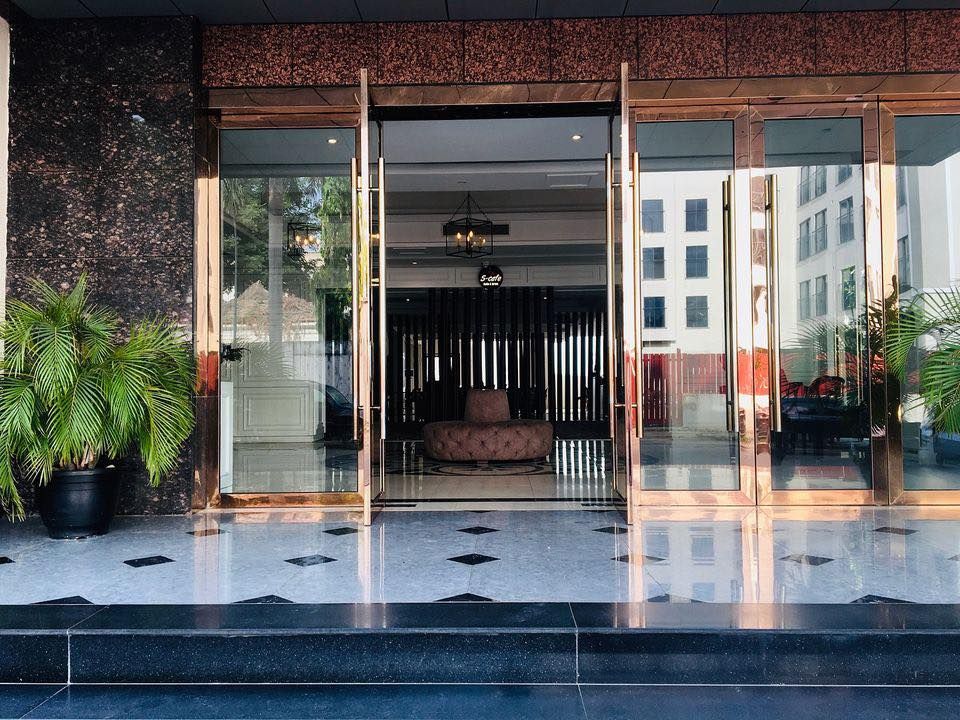 Summerset Continental Hotel Gallery Image 8