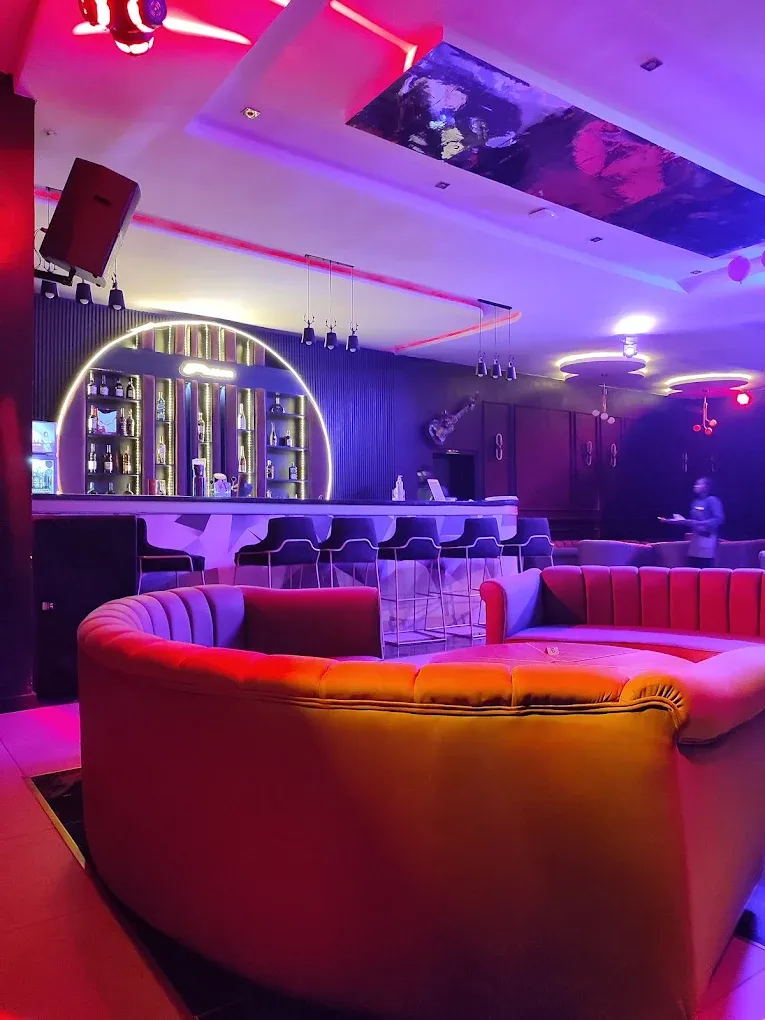 Kreeks & Krooks Lounge Gallery Image 5