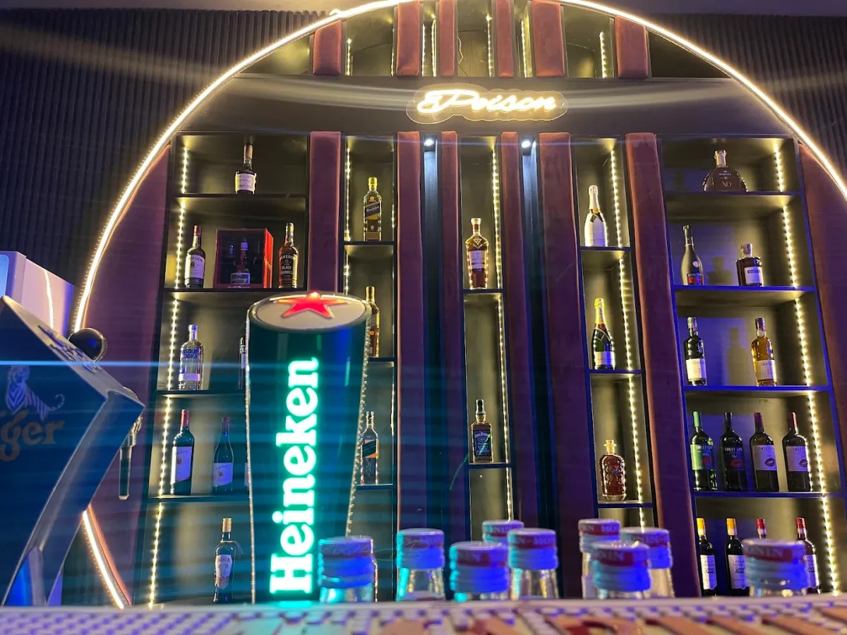 Kreeks & Krooks Lounge Gallery Image 9