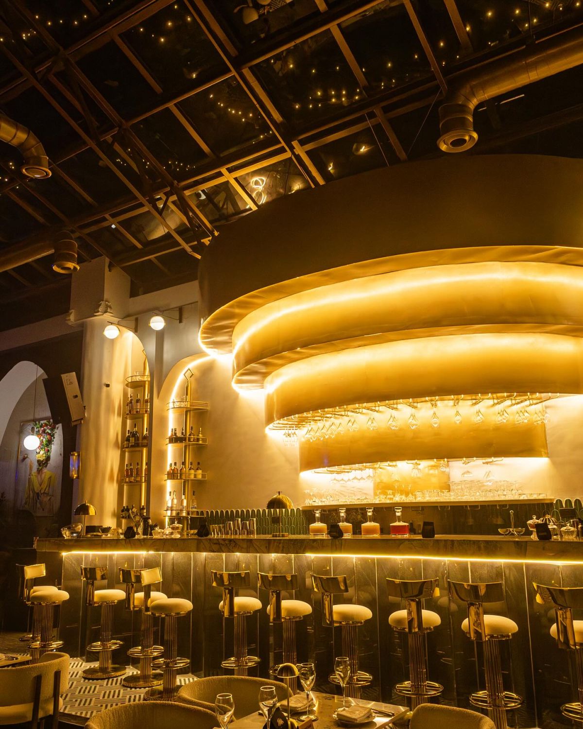 PAVILION NIGHTLIFE Gallery Image 3