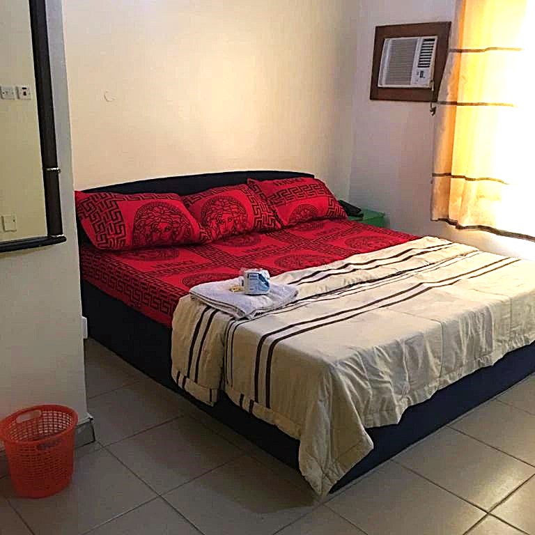 MaryJane Suites Gallery Image 1