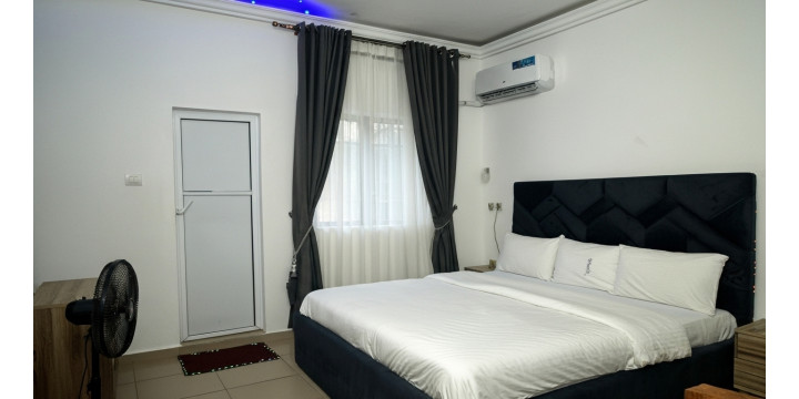 DEE OS' Hotel Gallery Image 2