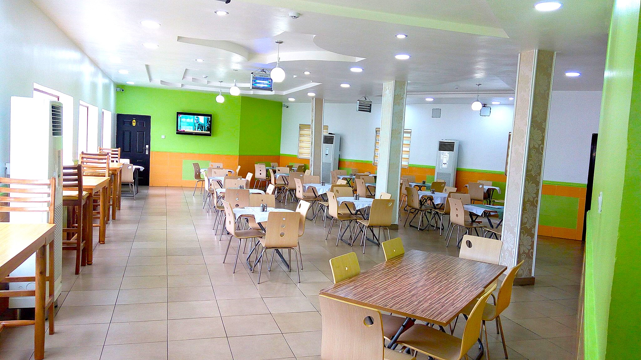 4GEE & CHICKEN FAST FOOD Gallery Image 5