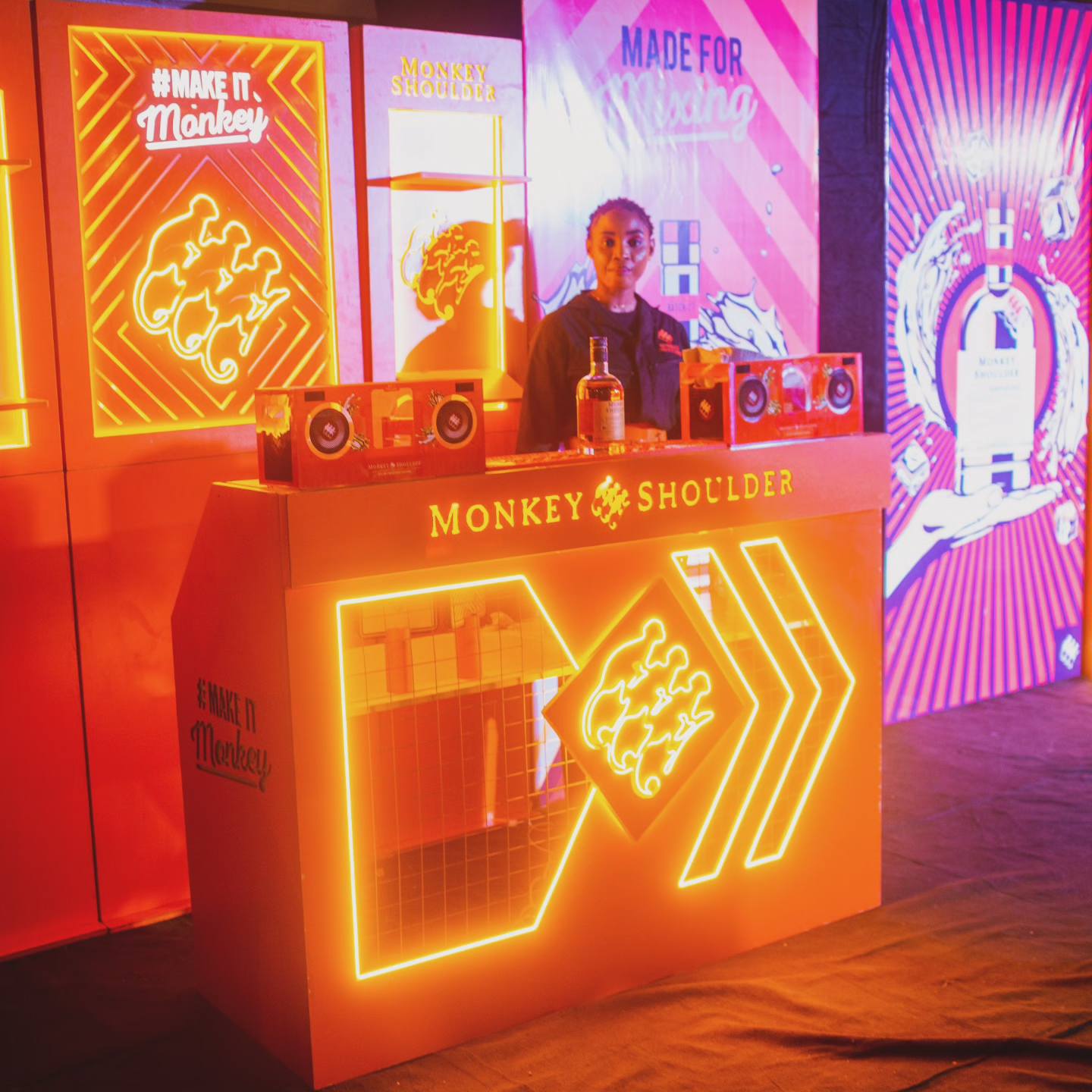 LOUNGE LUSCIOUS Gallery Image 1