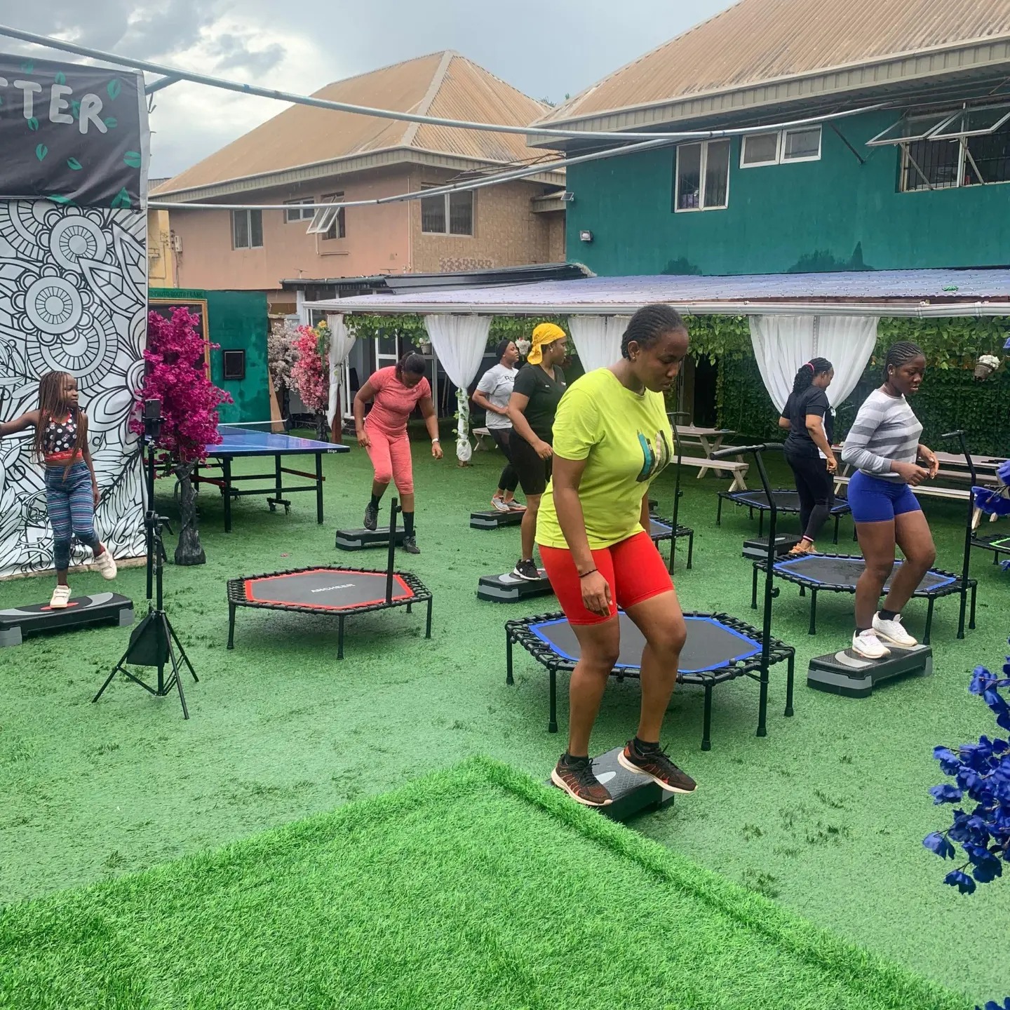 THE YARD (PICNIC) Gallery Image 5