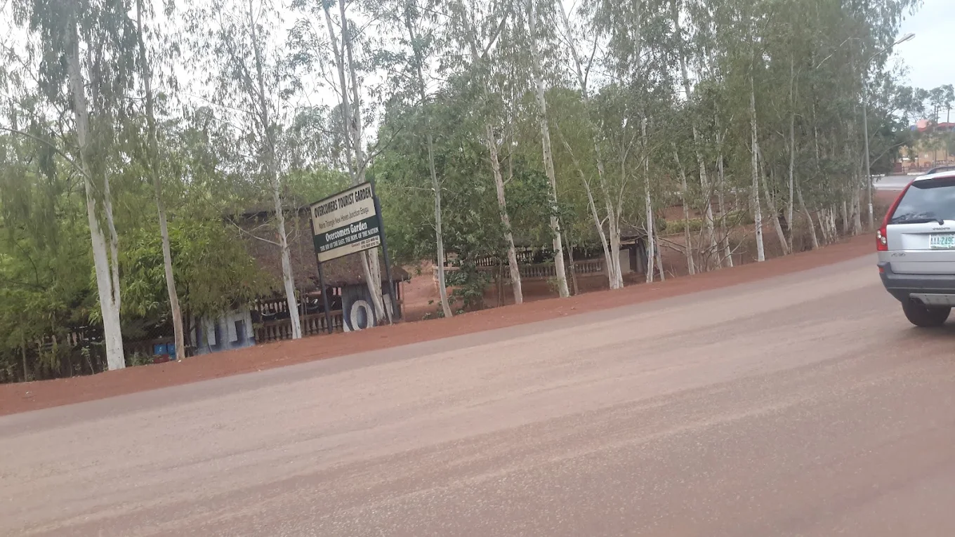 OVERCOMERS TOURIST GARDEN Gallery Image 3