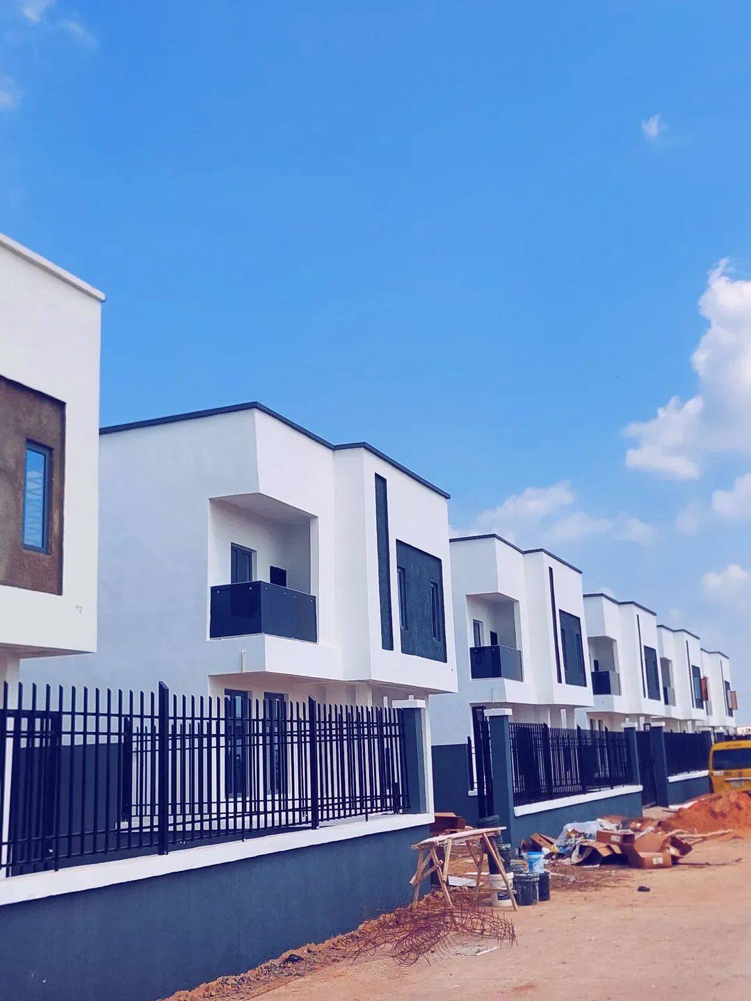 Jedidiah Estate (Jedidiah Gardens) Gallery Image 2