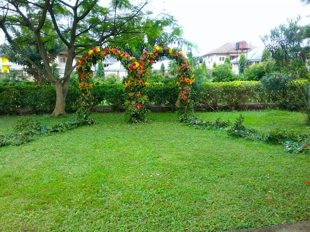 SPRING GARDENS Gallery Image 7