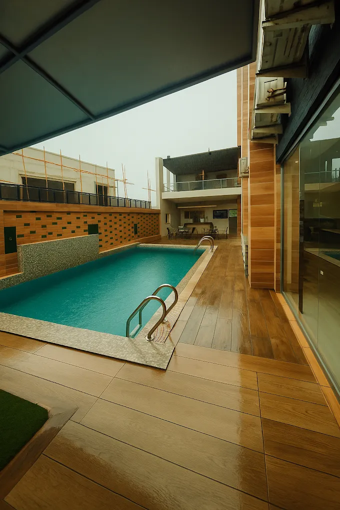 Maxbe Continental Hotel Ltd Gallery Image 6
