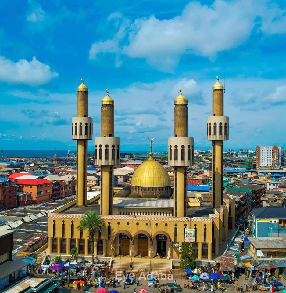 Lagos Central Mosque Gallery Image 1