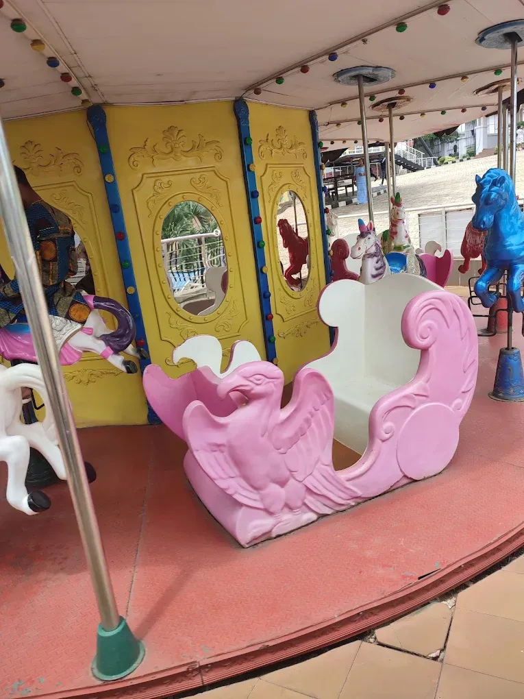 Oakland Amusement Park Gallery Image 4